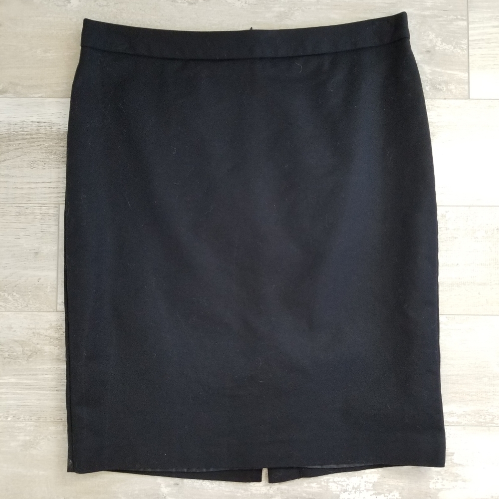 Liz Claiborne Black Lined Pencil Skirt